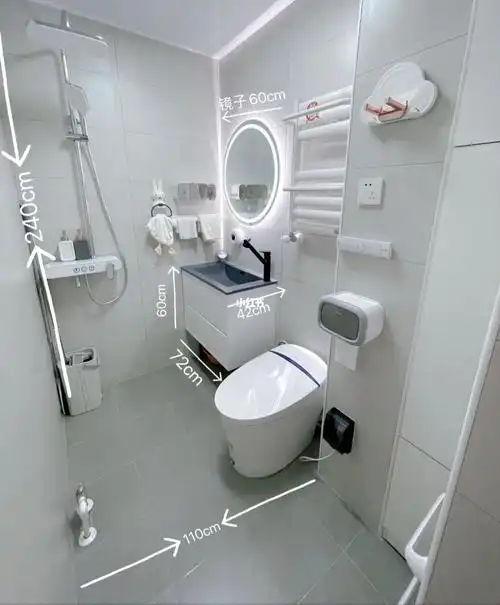 2平米卫生间装了灰色系后悔了