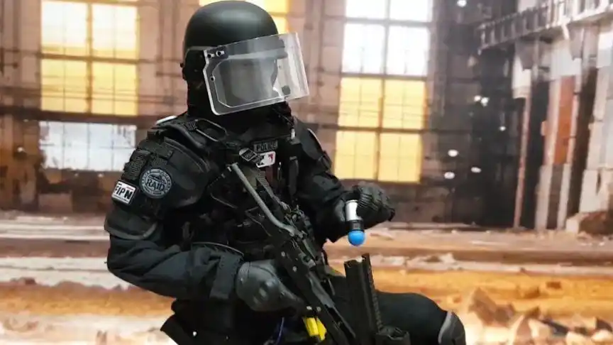法国特警突击队模型,全副武装也太精致了