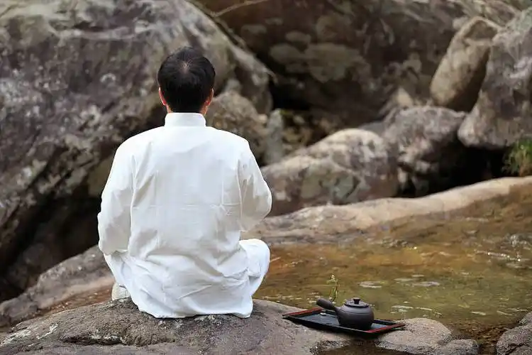 夜读丨汪曾祺无事此静坐