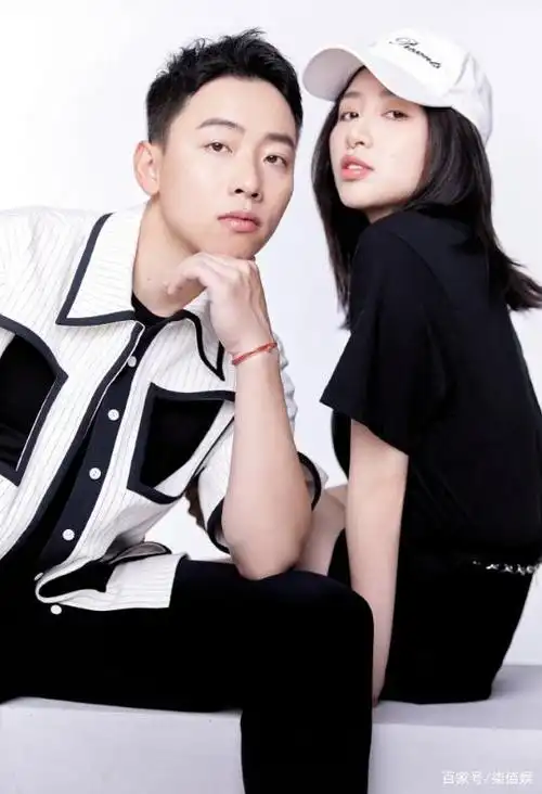 5月1日, 奥运"五金王"邹凯老婆周捷在个人社交平台分享出