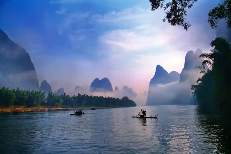 大漓江:甲天下的"桂林山水画廊"含高铁站往返接送车!