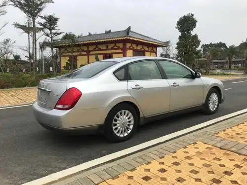 06年天籁2万多一点开走15278955711