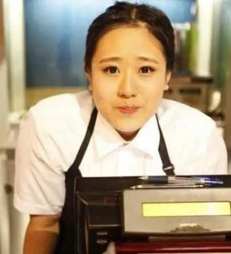 【图】及伟佳近照曝光 最美女胖子深陷减肥怪圈