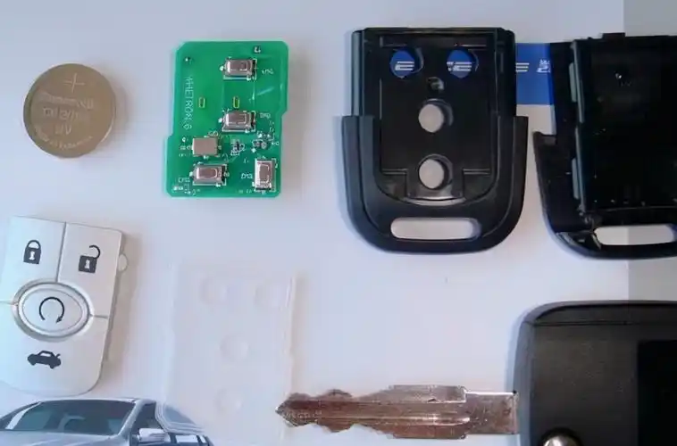 车钥匙怎么换电池雅迪电动车钥匙怎么换电池