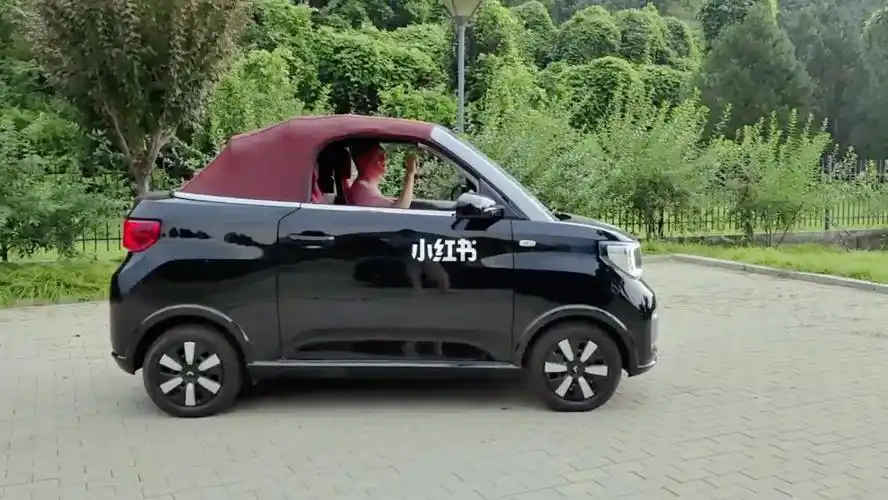 五菱宏光miniev敞篷拉风吗