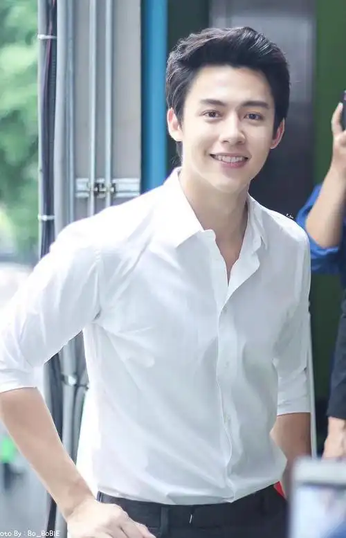 爆红之后,泰星mark和mik资源好到爆,bella和mookda咖位升级!