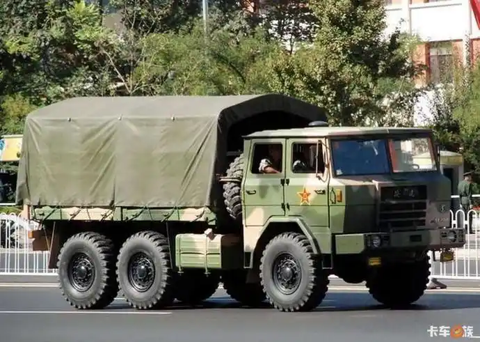 军用卡车第一代装备