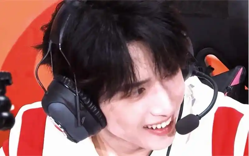 【严浩翔】点击就看电竞文男主