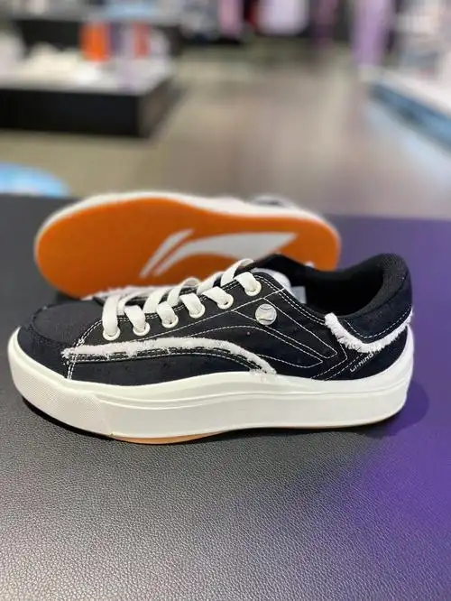 李宁comfy帆布鞋