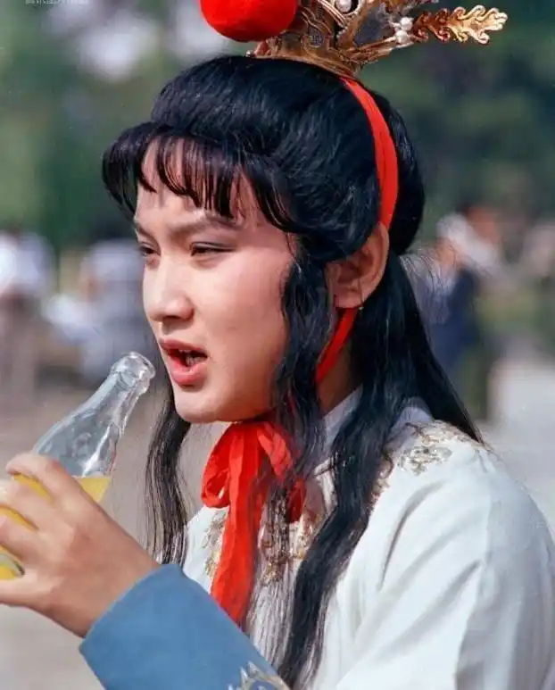 欧阳奋强,是如何成为贾宝玉的扮演者的