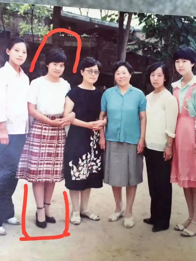 很喜欢1969年,因为那一年有了我!曾经以为53岁很遥远,原 - 抖音