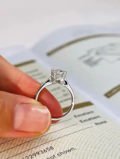 一克拉婚戒经典款式,hw字母款|武汉钻戒定制