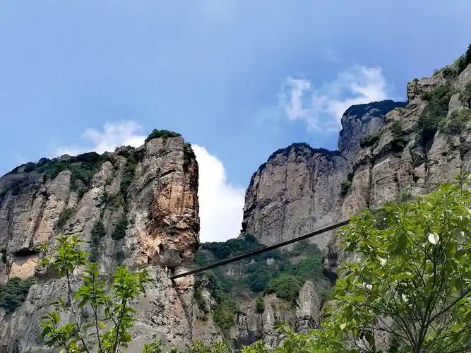 雁荡山方洞景区