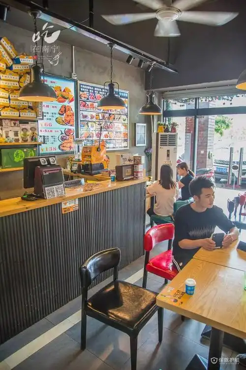 20平方炸鸡店装修图片-保驾护航装修网