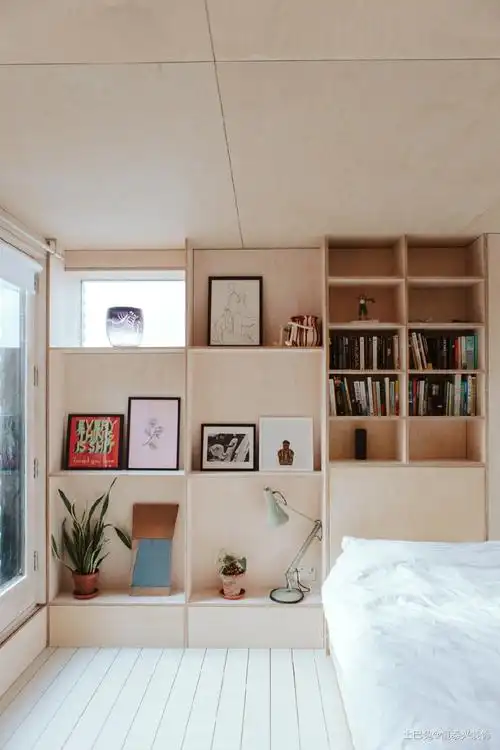 50平米黑色扩容空间卧室现代简约卧室设计图片赏析