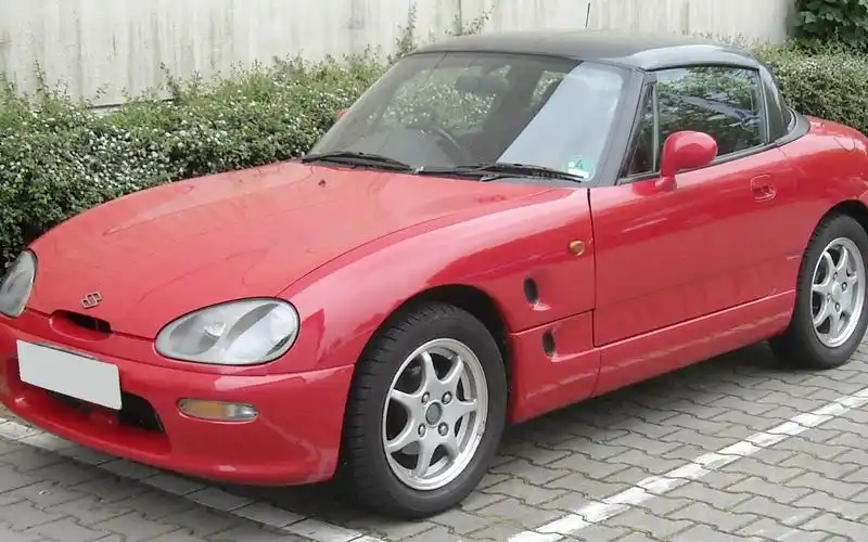 头文字d里的铃木卡布奇诺