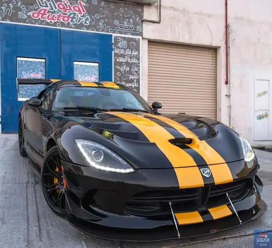 采用"acr-e aero车身套件"的道奇蝰蛇 srt!