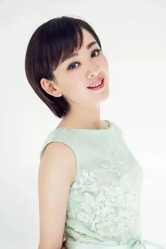 寄语cctv6中央电视台电影频道主持人瑶淼为中国语文朗读评选活动送来