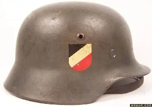 二战德国钢盔品鉴|武器装备