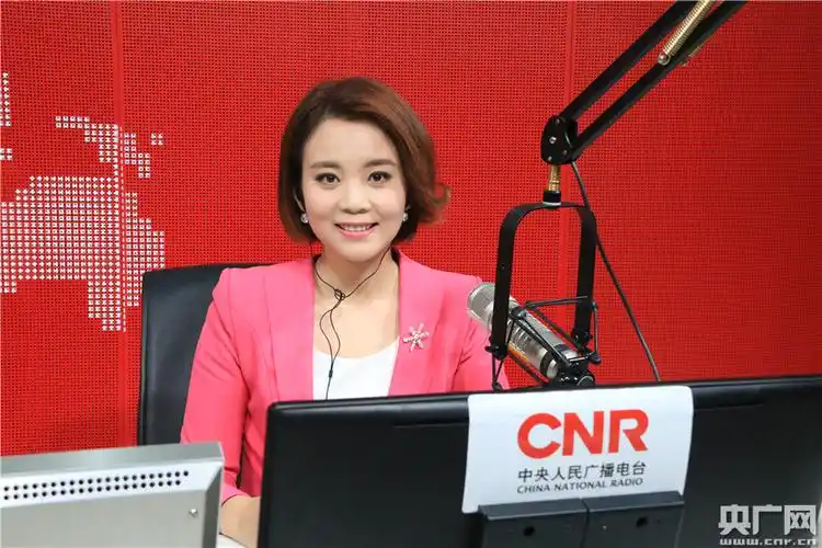 中国之声主播颖婧
