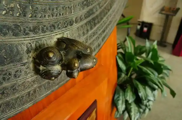 壮族铜鼓:稻作文化的印记_新浪财经_新浪网