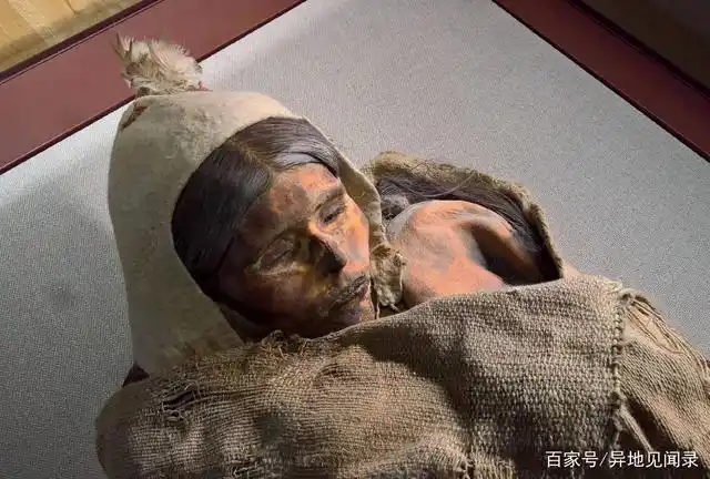 1972年,马王堆出土一具千年女尸,皮肤细腻有光泽,关节还可以转动.