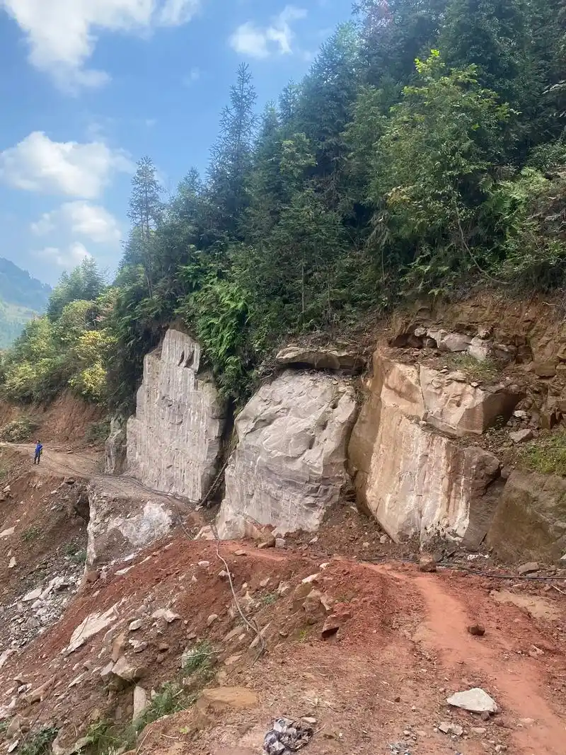 今年农村山路加宽公路业务是太多了,只有做不完了,业务我都不敢 - 抖