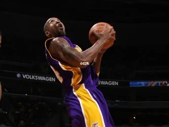 后仰跳投已经不再是一种技术而是艺术科比