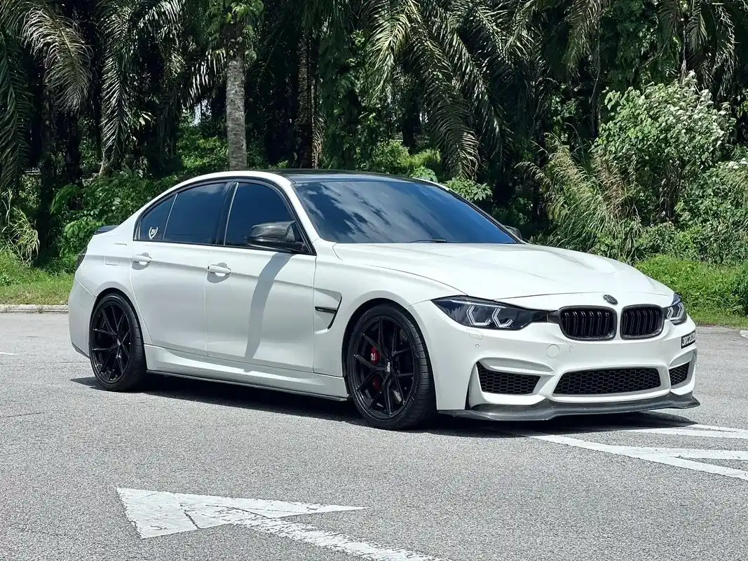 宝马3系改装|bmw 328i f30.基本上能改的都改了, - 抖音