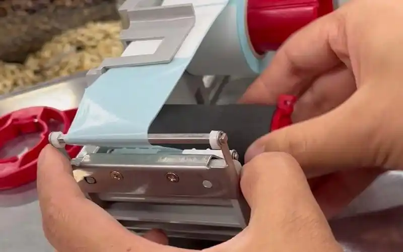 寺冈sm-110电子秤换秤纸