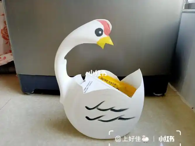 洗衣液桶大变身废物利用