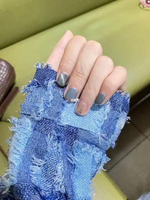 08蓝莓色海底捞美甲巨巨巨好看