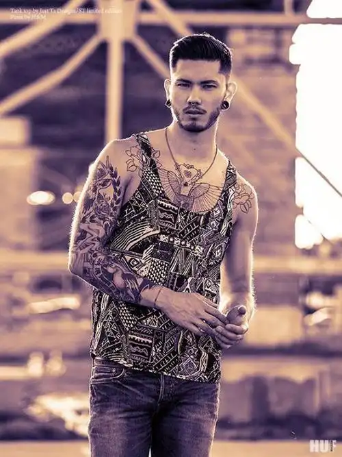 纹身男模 stevo tran