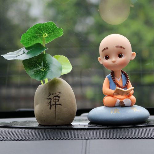 创意个性车内饰用品大全可爱车载装饰 荷叶禅罐 睁眼-淡定 椭圆垫  送