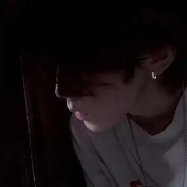 男生头像冷酷帅气图片黑暗高清