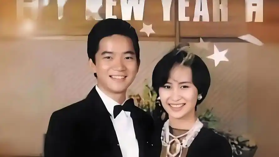 有一种爱情叫陈百强何超琼,你盛装送我出嫁,我不顾世俗为你扶灵