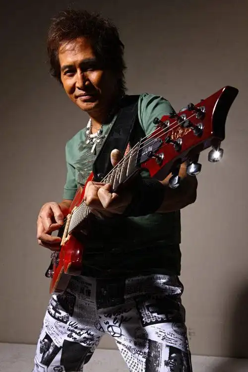 齐秦:从浪子到情痴,从歌手到偶像