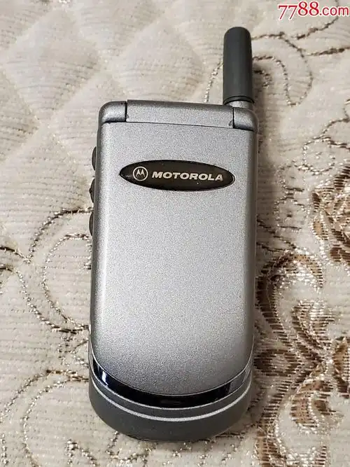摩托罗拉v998  _价格280元【三羽经典手机店】_第1张_7788收藏__收藏