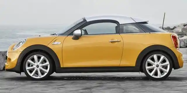 两门coupe掀背车型兴起始于欧洲,诸多车企推出了多种经典的掀背车型.