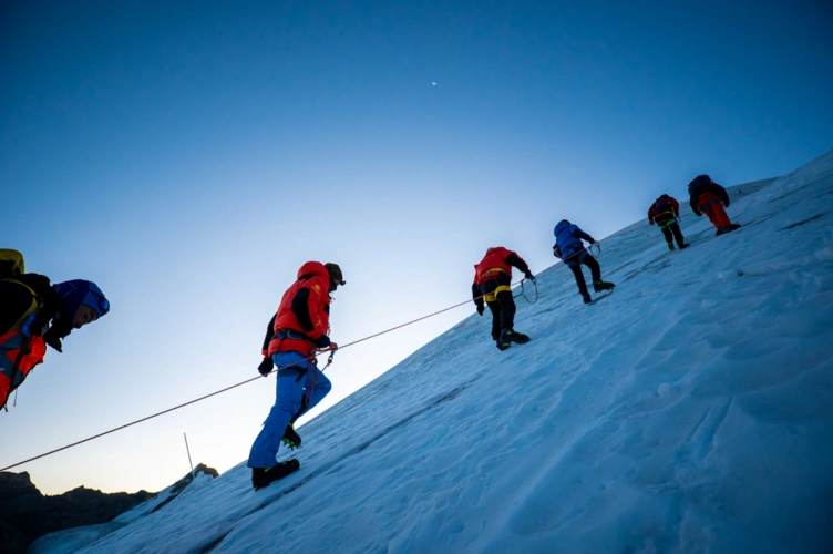 【雪山梦】6010米西藏洛堆峰攀登活动 - 南京悦途户外 - 就做不一样