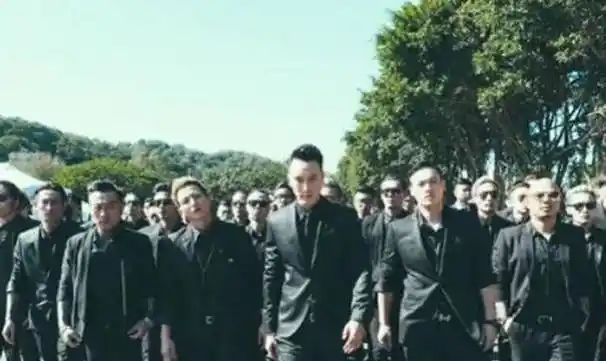 台湾杀人不眨眼的黑帮老大:凶狠至极毫无人性,枪毙前说想要结婚_来福