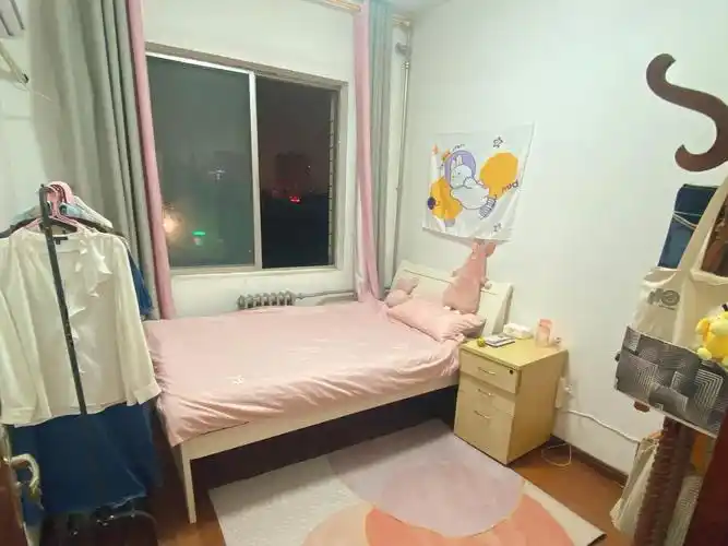 小卧室的出租屋