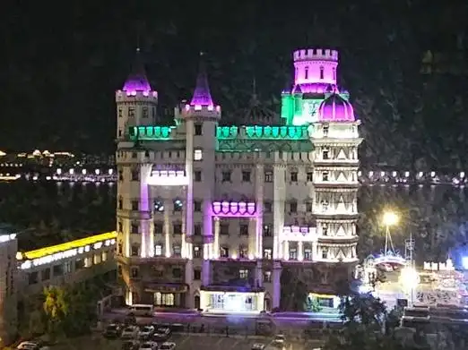 哈尔滨中央大街哈布斯堡酒店(索菲亚教堂店)详情-pc酒店预订-中国南方