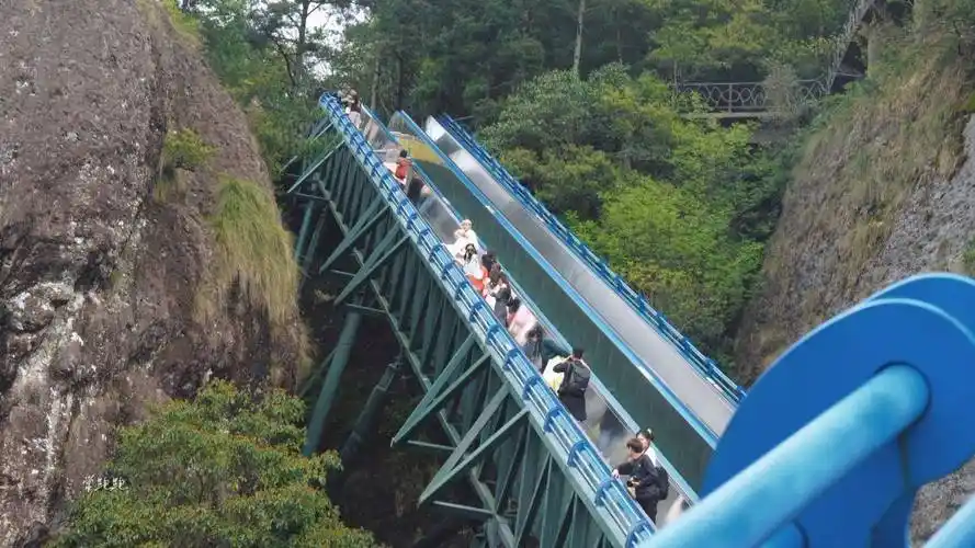 汉服诗游玩转神仙居 邂逅李白诗中美景