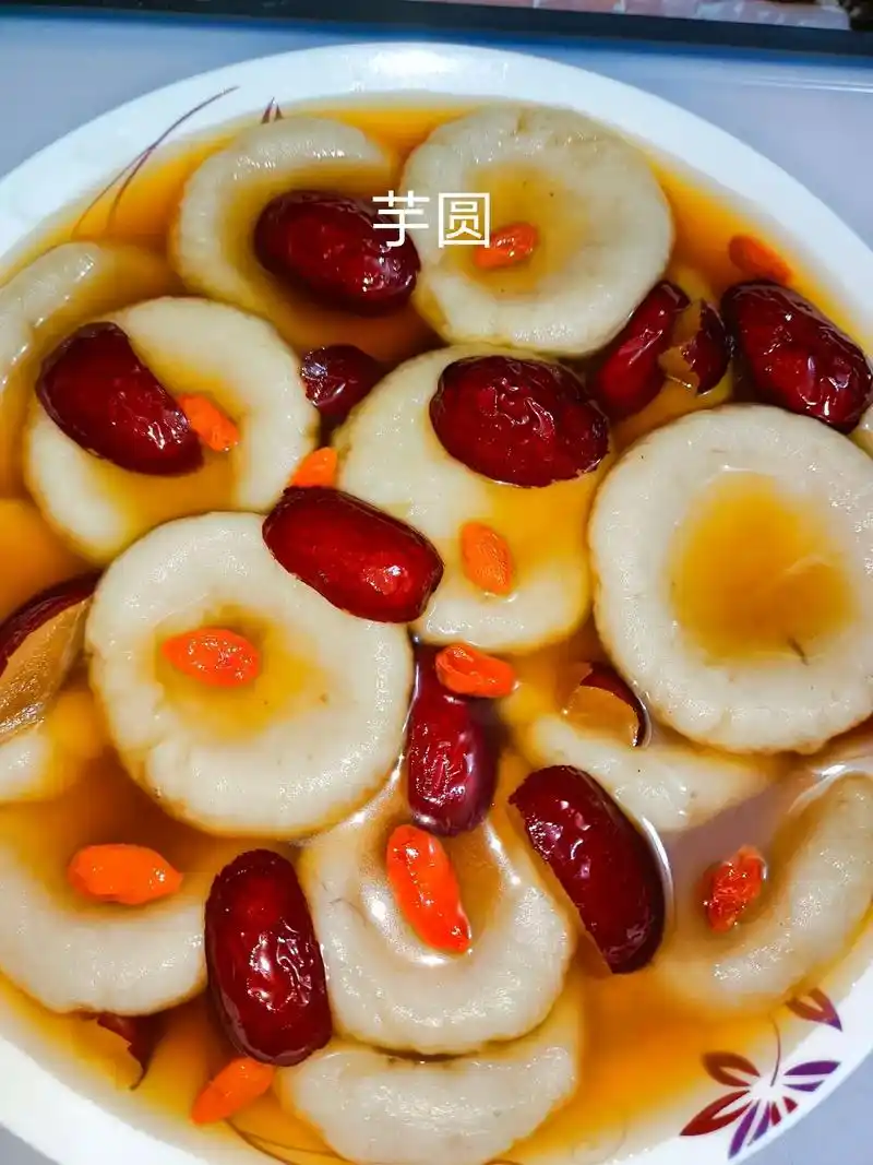 秋天的芋头最好吃,做成#红糖芋圆 ,你吃过吗?简单美味超解馋 - 抖音