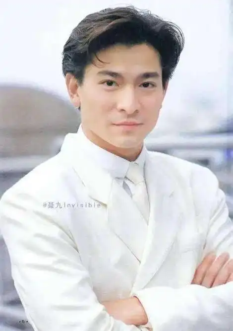 谁都曾经年轻过,当年的四大天王也是我们那个时代的偶像啊!