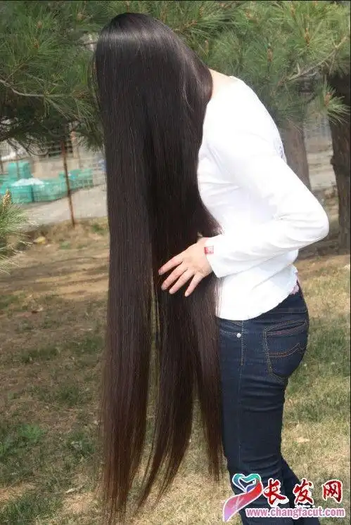 长发美女顺直长发落剪老高1749