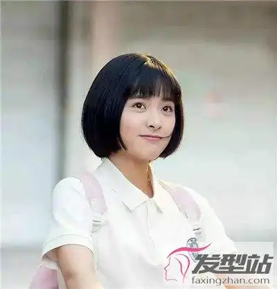 学生短发发型女初中青春活泼做校园女神