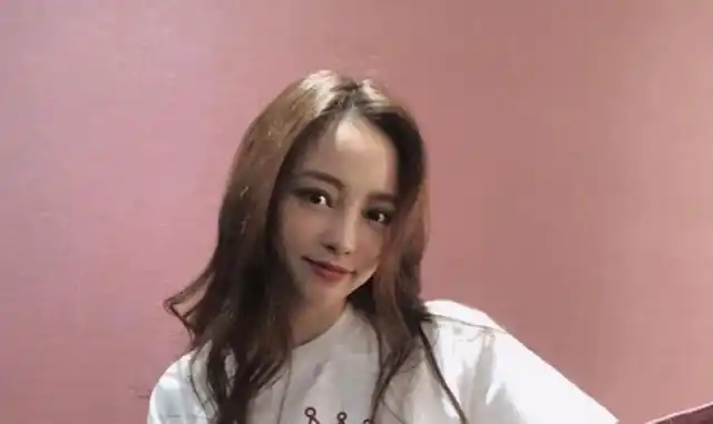 韩国警方确认具荷拉系自杀 死亡时间在24日0时35分之后