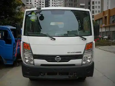 供应郑州日产凯普斯达nt400保险杠,前杠 型号:62010mc00a 15090967800